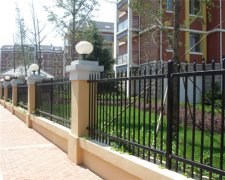 小區(qū)鋅鋼護(hù)欄哪家好