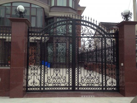 這才是鐵藝大門的正確打開方式！