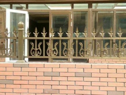 安誠(chéng)為您介紹下鋁藝護(hù)欄的設(shè)計(jì)標(biāo)準(zhǔn)