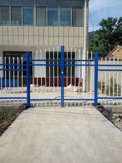  銅川鋁藝圍欄護(hù)欄批發(fā)-百度推薦