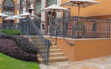  景德鎮(zhèn)歐式鋁藝護欄怎么制作-百度推薦